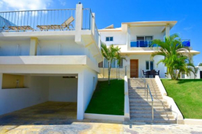 Villa deluxe near to the beach